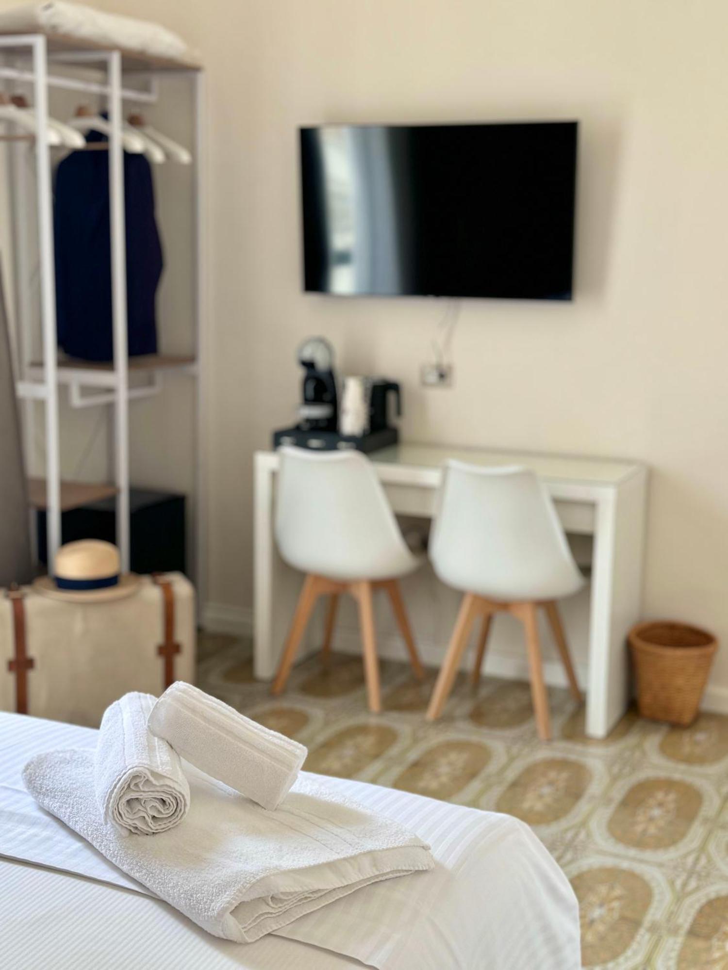 Home To Salerno B&B 外观 照片